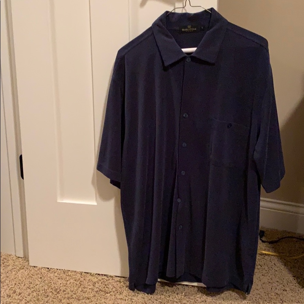 Short sleeve button up